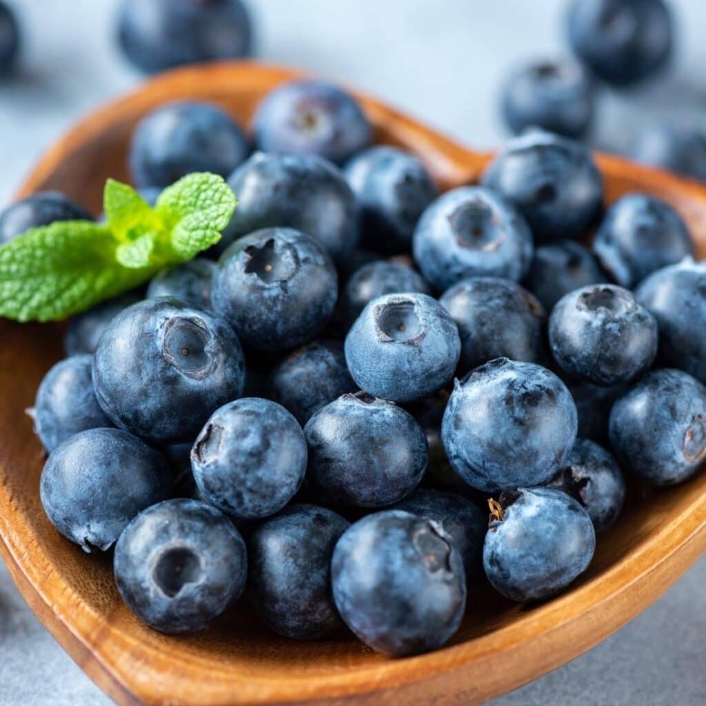 blue color fruits and vegetables