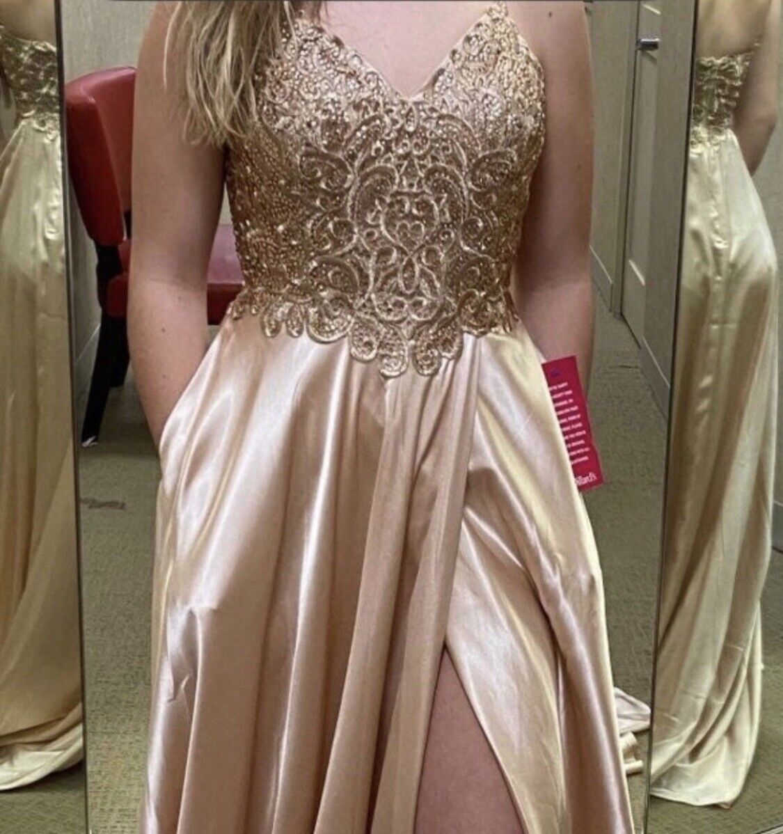 Champagne Rose Gold Colored Formal Dress With Beautiful Sequin Detail Size 3