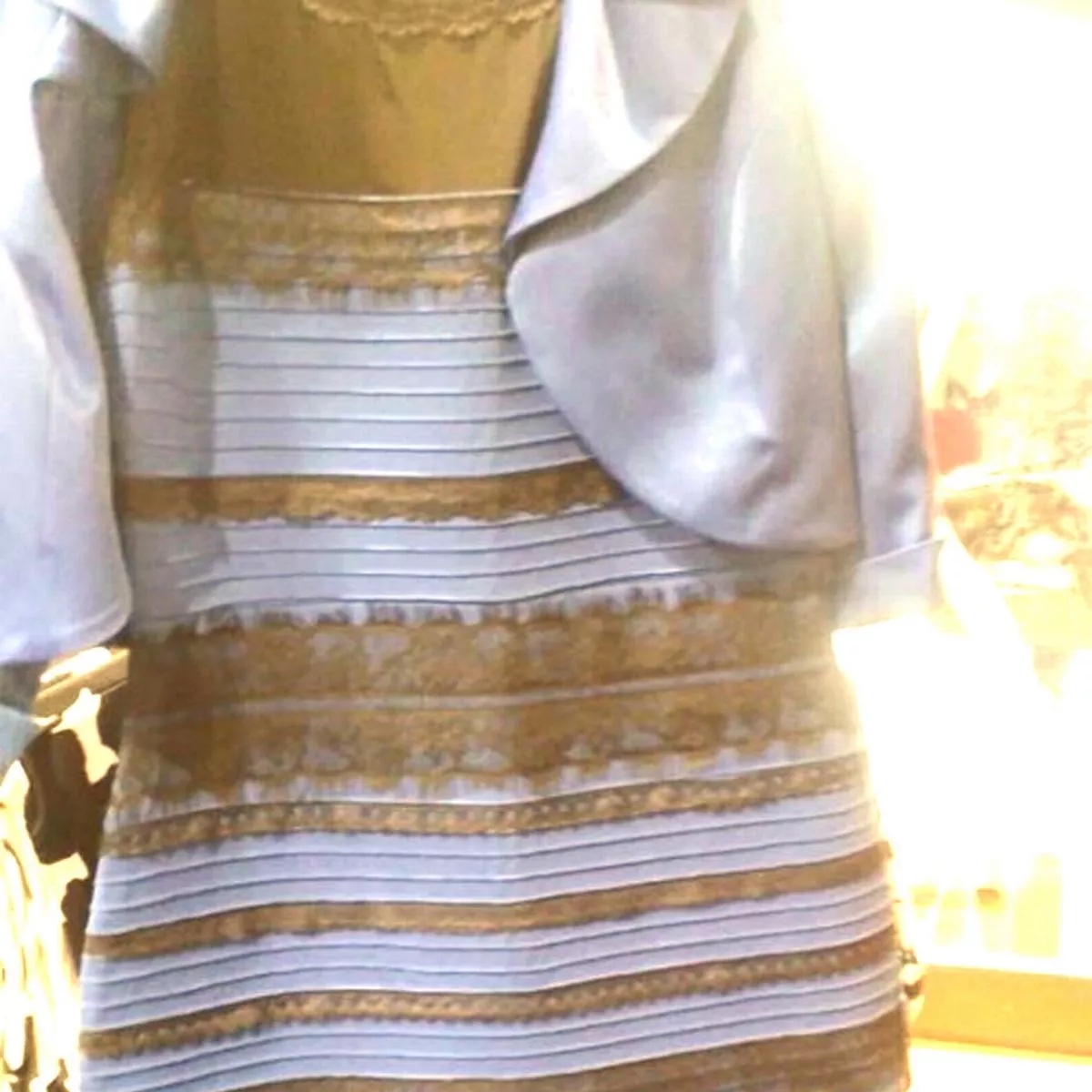 Dress Colour Mystery Solved Expert Says We re ALL RIGHT And 