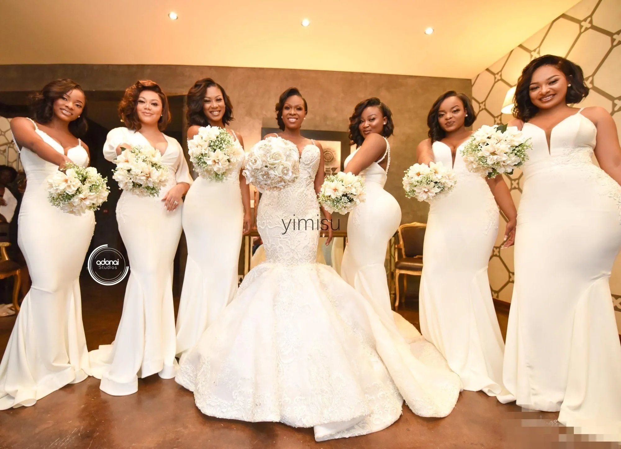 Ivory Bridesmaid Dresses Elegant Lace Mermaid Bridal Dress Affordable Maid Of Honor Dresses Deep V Neck Gown For Wedding Guest Party