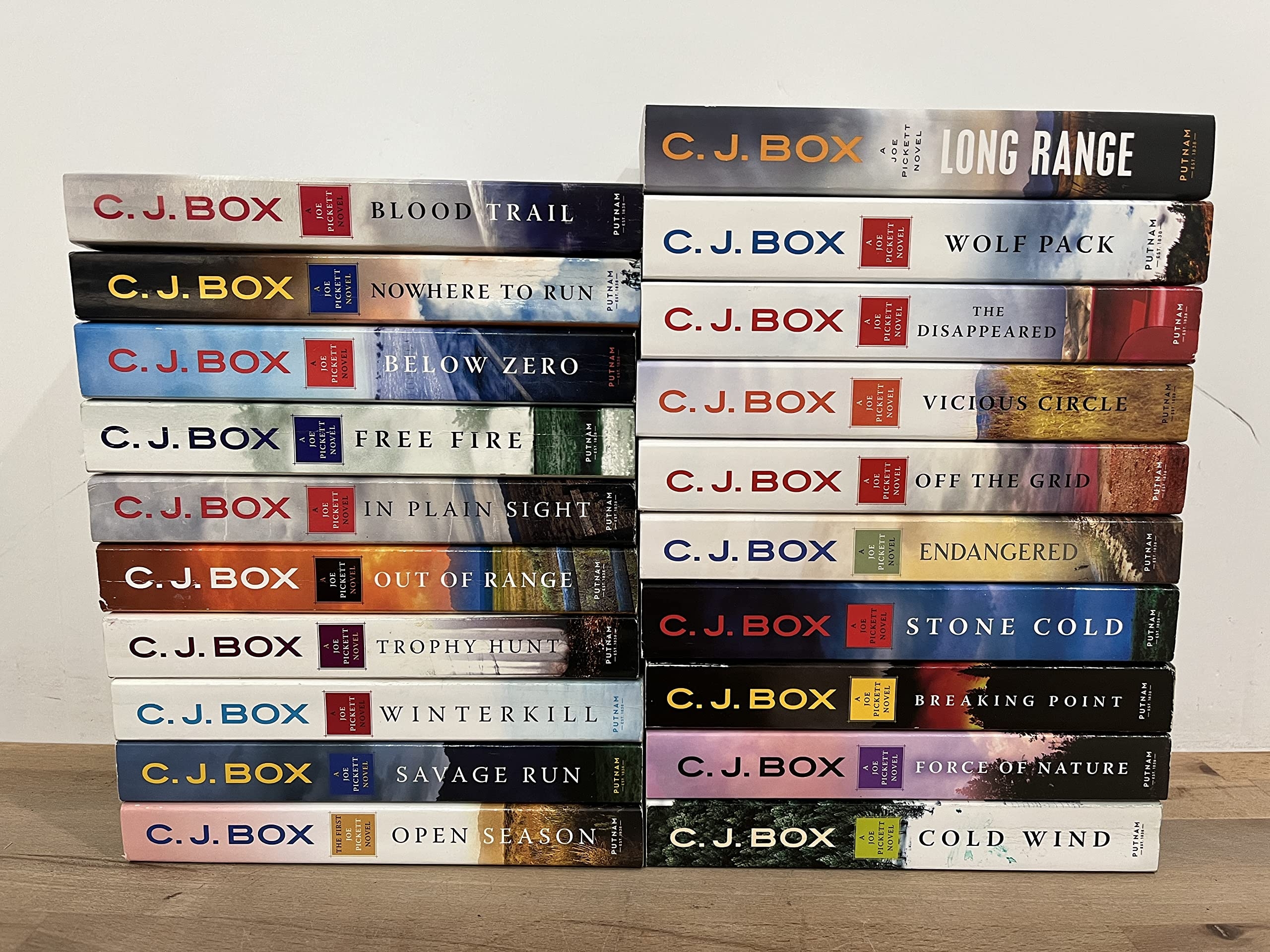 Joe Pickett Series 20 Book Set C J Box Amazon Books