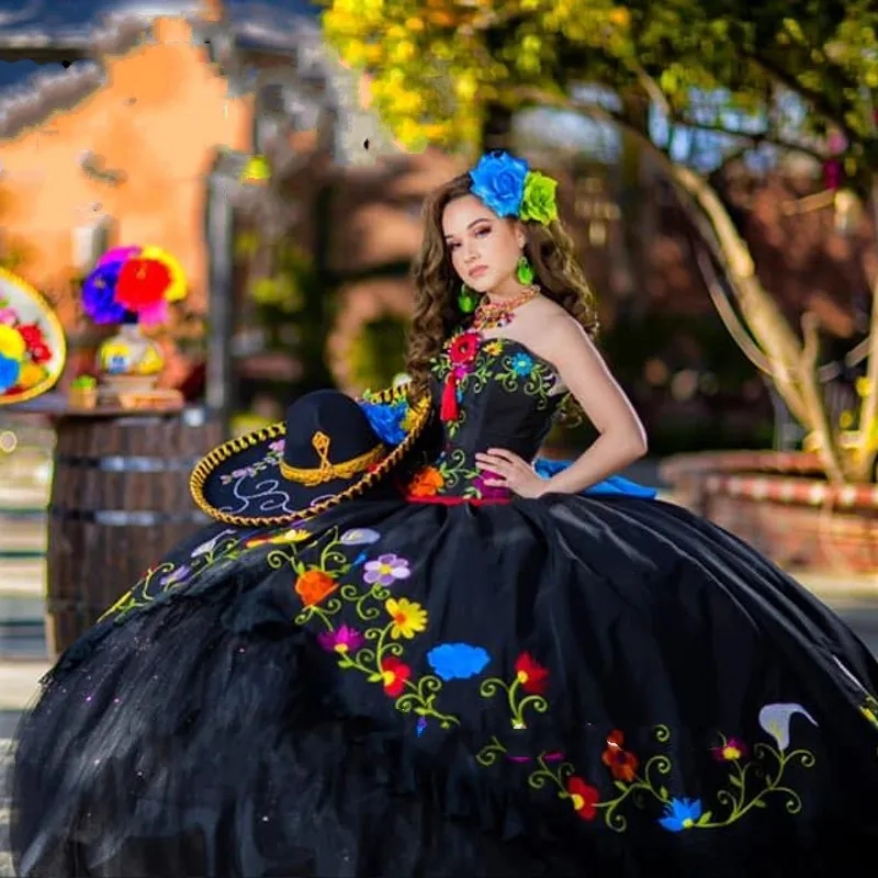 Quinceanera Dresses Colorful Floral Embroidered Gown Mexican Prom Dress Sweetheart Corset Sweet 15 Banquet Dress With Lace Up Back